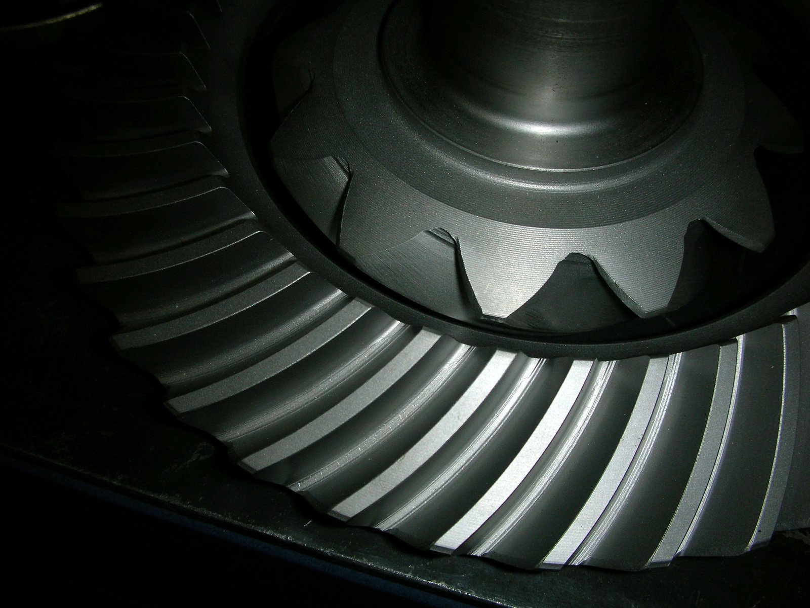 Fundamentals of Industrial Enclosed Gears
